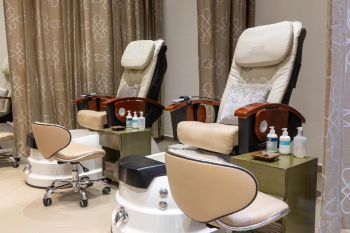 Pedicure and manicure stations inside Awe Spa at Moon Palace Cancun used by wedding guests and couples during destination wedding stays. Pedicure and manicure stations inside Awe Spa at Moon Palace Cancun used by wedding guests and couples during destination wedding stays.